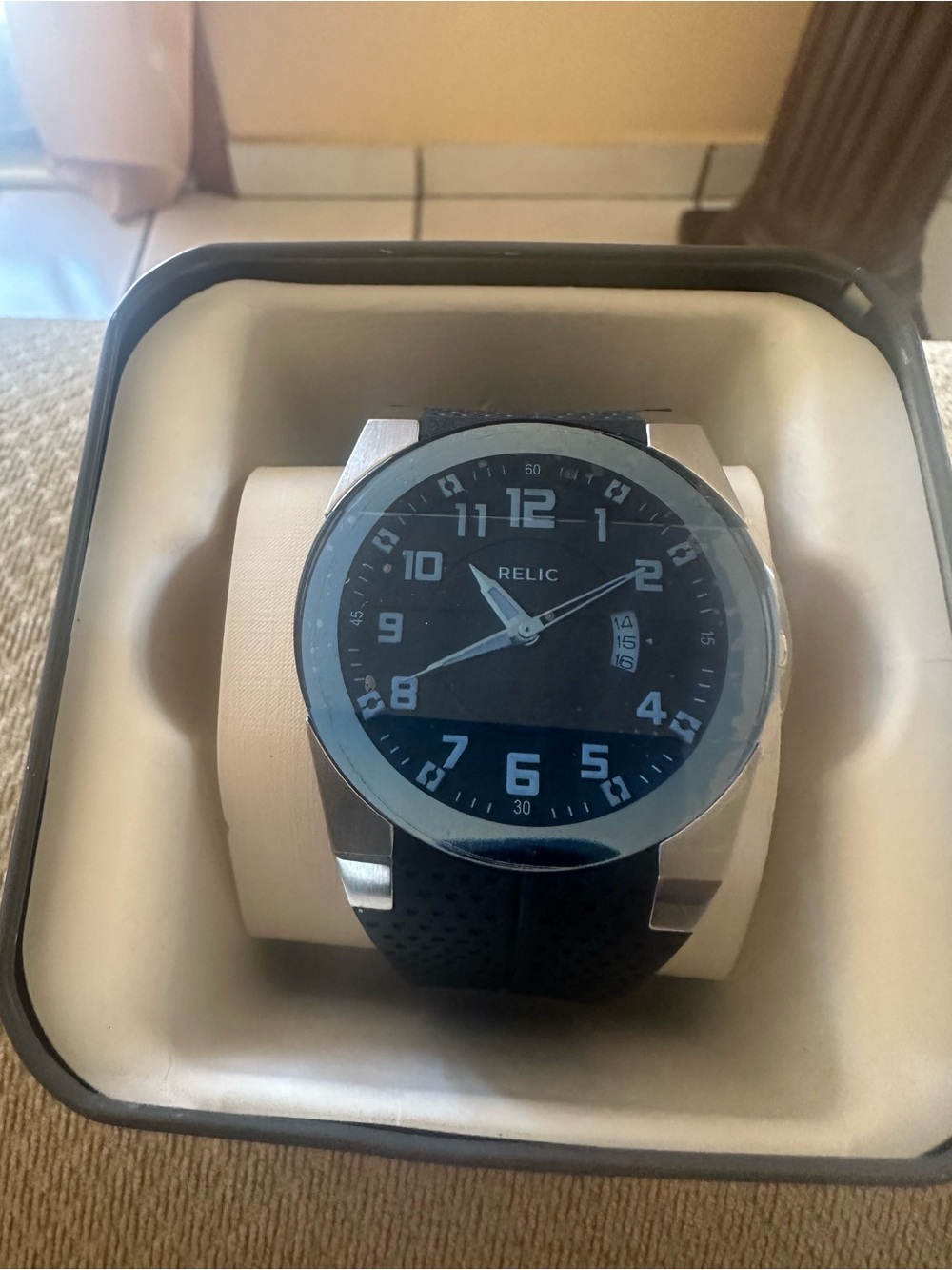 Relic Blue Silicone Strap Watch with Silver Buckle. Nwt old stock. Running.